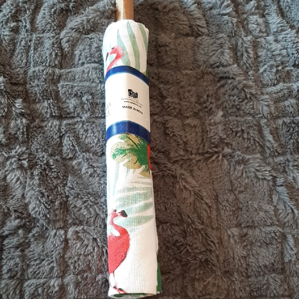 Flamingo Dish Towel and Spoon Set - White and Red